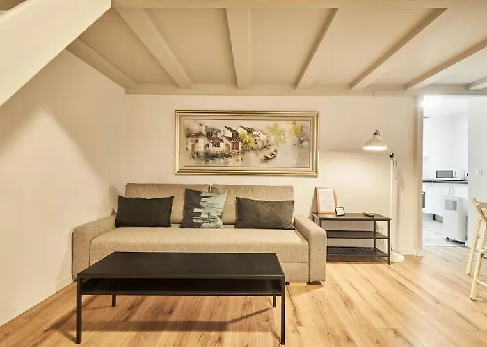 Apartamento Con Encanto En Sol - Madrid #A